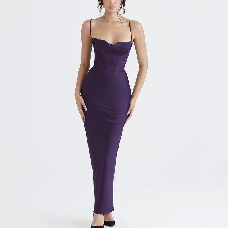 Selene - Robe moulante en satin 